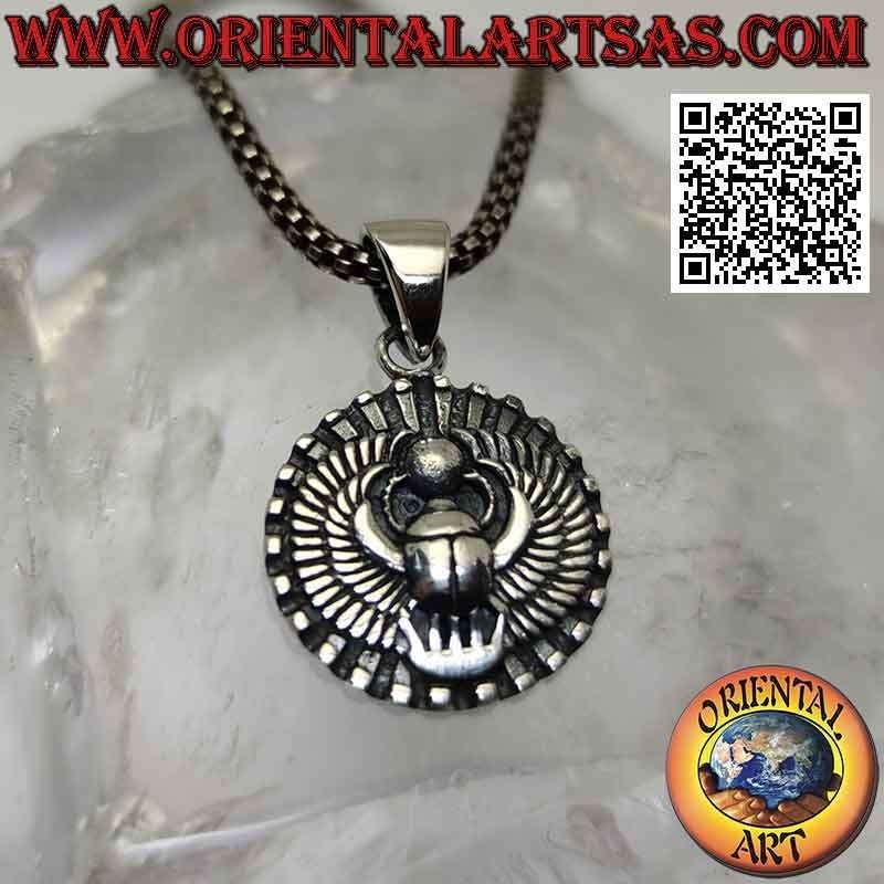 Pendentif en argent, bousier (symbole égyptien de la résurrection)