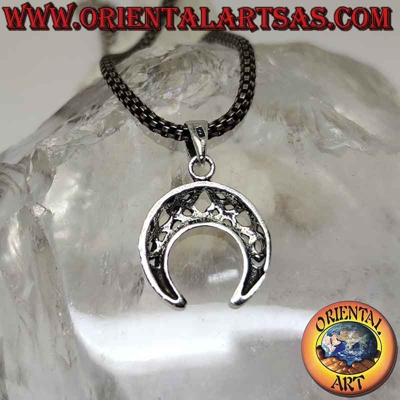 Silberanhänger, Wicca-Halbmond mit nach unten gerichteten Spitzen und durchbrochener Dekoration keltischer Knoten