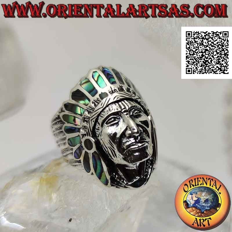 Silver ring, large head of an American Indian with abalone (paua) feathers
