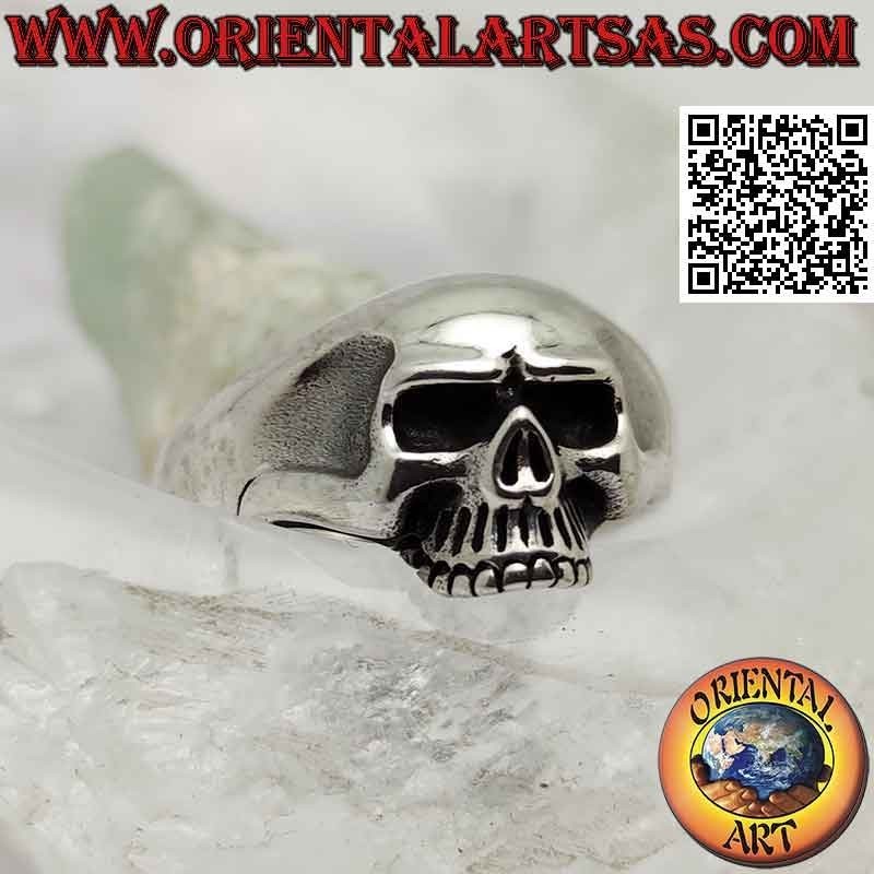 Bague en argent en forme de crâne lisse sans mâchoire et tempes creuses