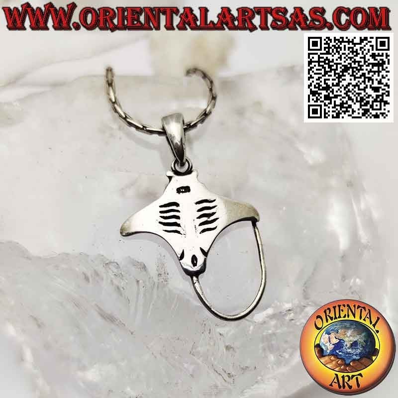 Silver pendant, ray fish, manta ray or torpedo (B)