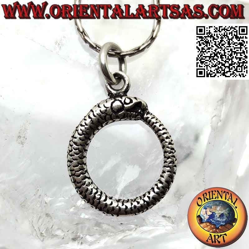 Colgante de plata en forma de Ouroboros u Ouroboros (Ø 20 mm)
