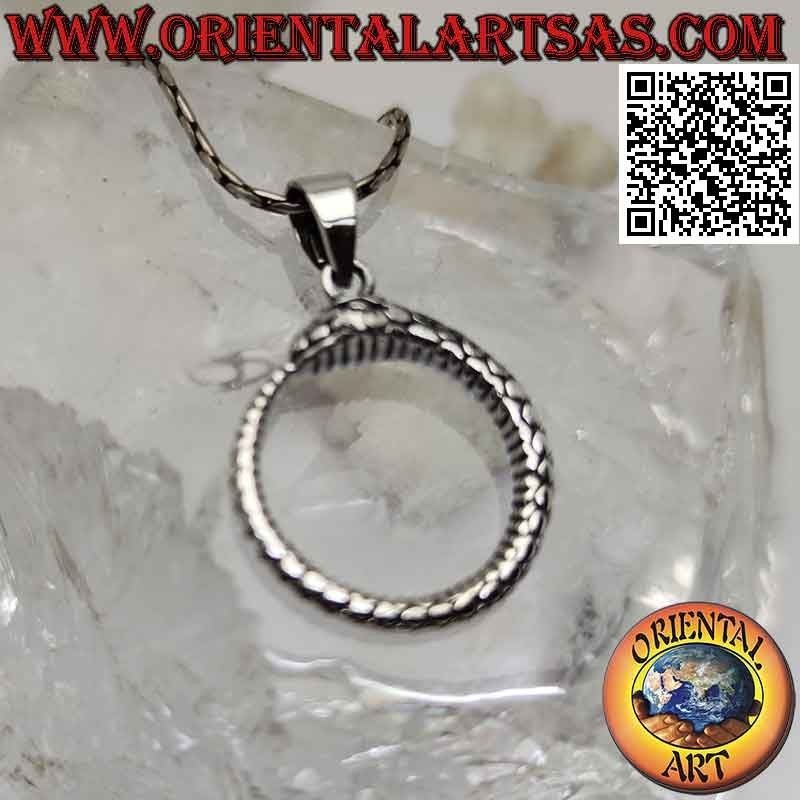 Silver pendant in the shape of Ouroboros or Ouroboros (Ø 22 mm)
