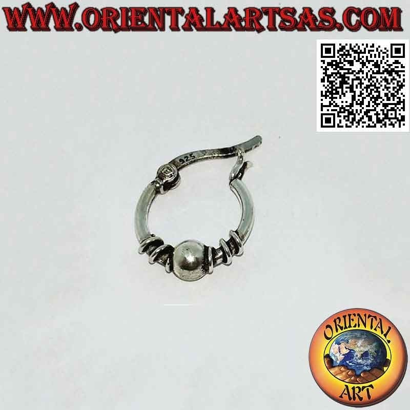 Créole avec fermeture à levier en argent, boule et serpentine