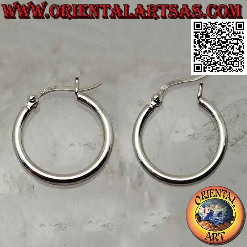 Silberne Ohrringe, einfache glatte 2,5 mm dicke Kreise (Hebel)