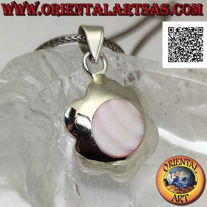 Silver pendant, round flower with central round pink fluorescent mother-of-pearl (rounded)