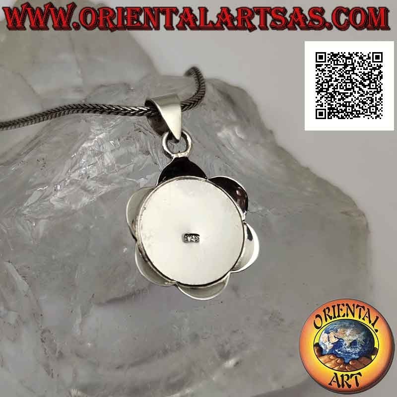 Silver pendant, rounded flower with central round abalone (paua shell)