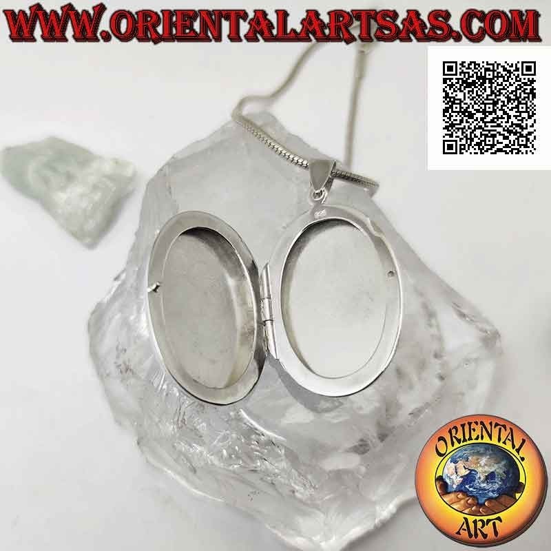 Flat oval silver photo frame pendant with inlaid floral decoration (32 * 23)