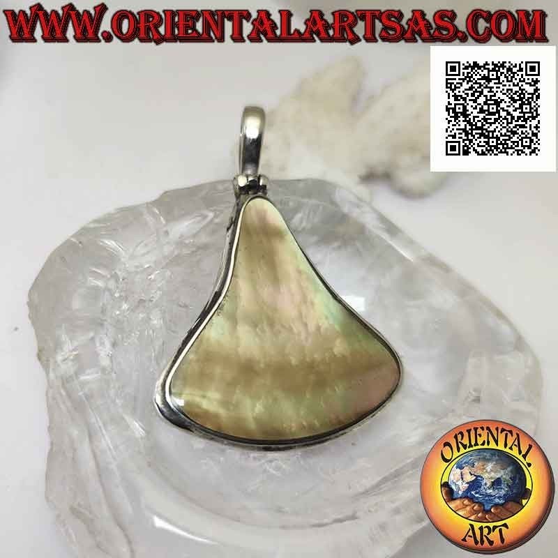 Silver pendant, rounded triangular mother-of-pearl with smooth edge (large)