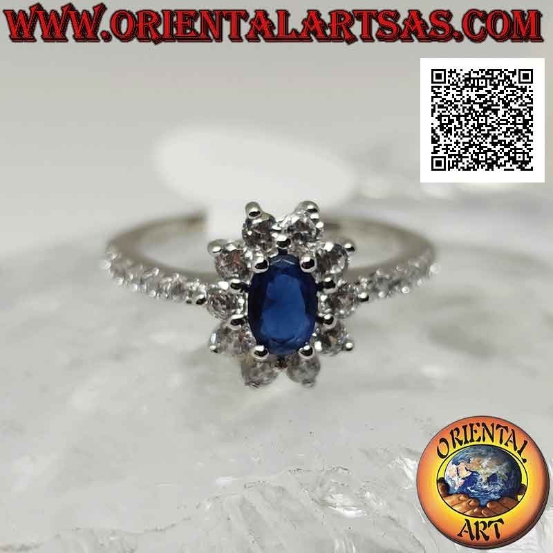 Anello in argento fiore di zirconi bianchi con zaffiro di sintesi ovale incastonato e zirconi sui lati