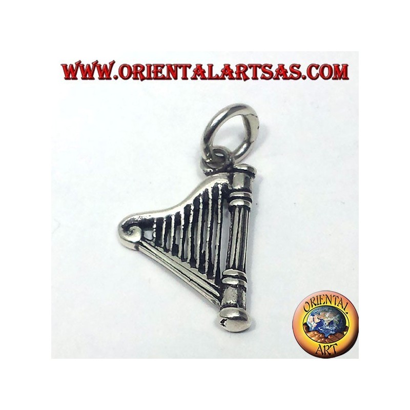 Celtic Harp pendant in silver
