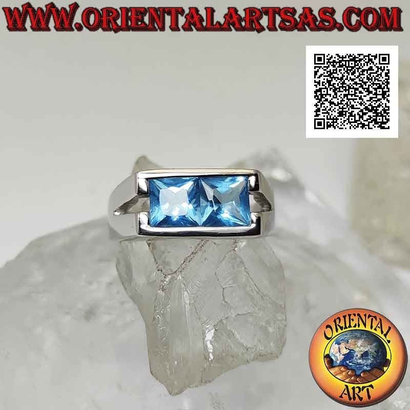 Bague en argent avec une paire de topazes carrées sur une monture rectangulaire lisse
