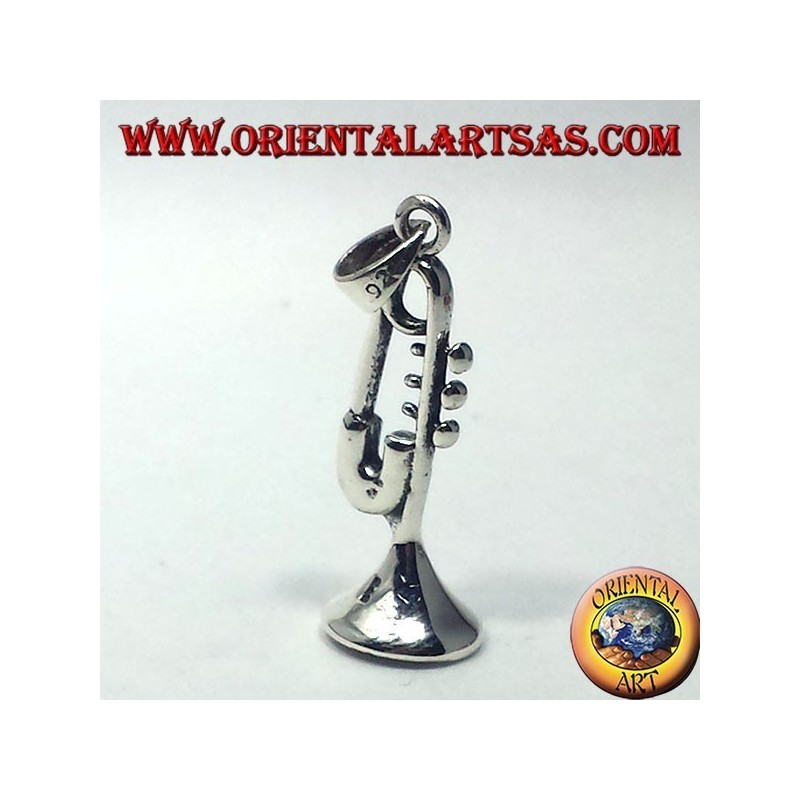 colgante de plata, trompeta