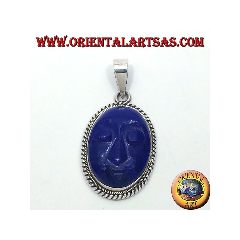 pendentif en argent avec le visage de lapis-lazuli sculpté