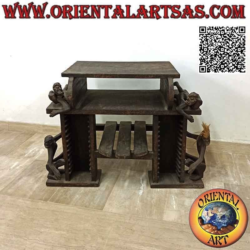 Mueble para TV de sala de estar en estilo primitivo con esculturas aborígenes en madera de teca