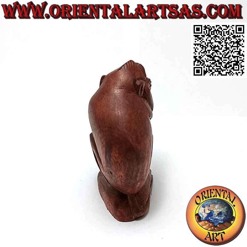 Sculpture of one of the three wise monkeys "I do not speak" in suar wood of 10 cm