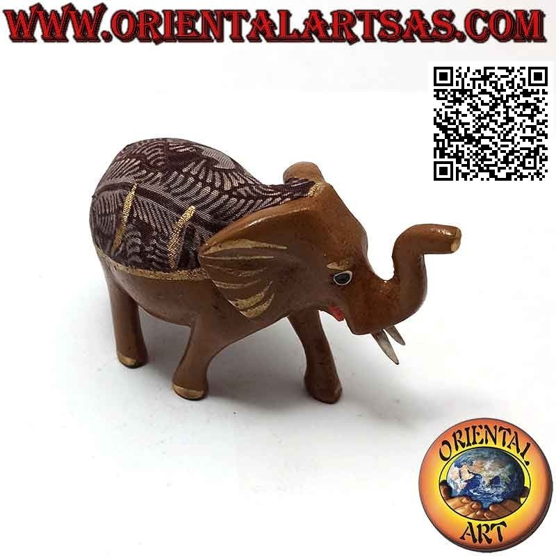Scultura elefante con proboscide in su in legno di balsa dipinta a mano e con dorso di batik applicato