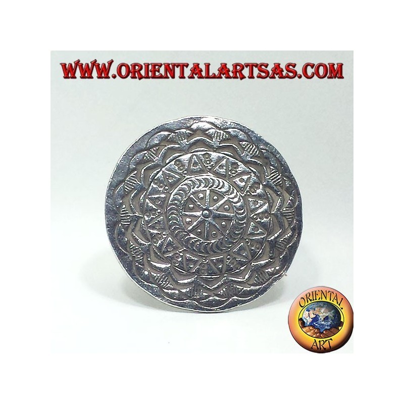 silver ring, Karen disc carved by hand