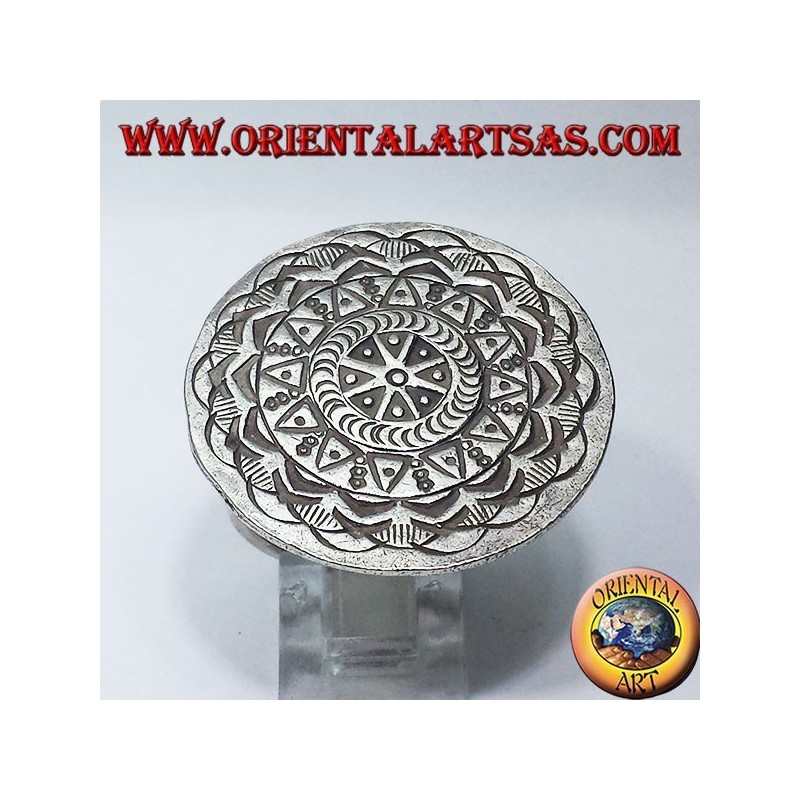 Bague en argent, disque Karen sculpté à la main