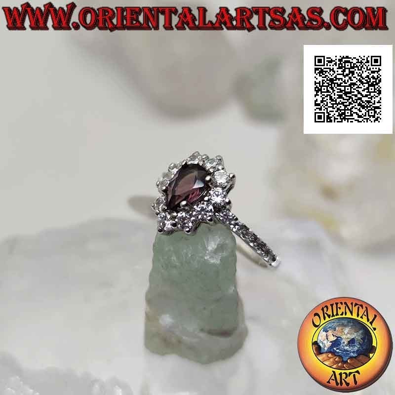 Anillo de plata con flor de circonita blanca engastada con amatista en forma de gota