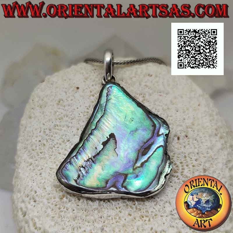 Colgante de plata con concha de paua (abulón) de forma irregular con alambre de borde liso (A)
