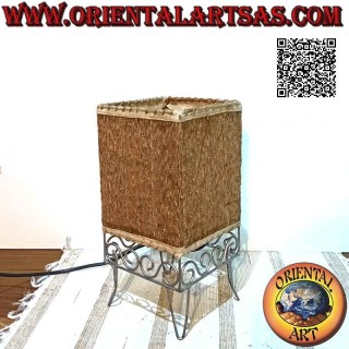 Lámpara de mesa étnica, "paralelepípedo con pie griego" con base cuadrada en raíz de sándalo de 30 cm