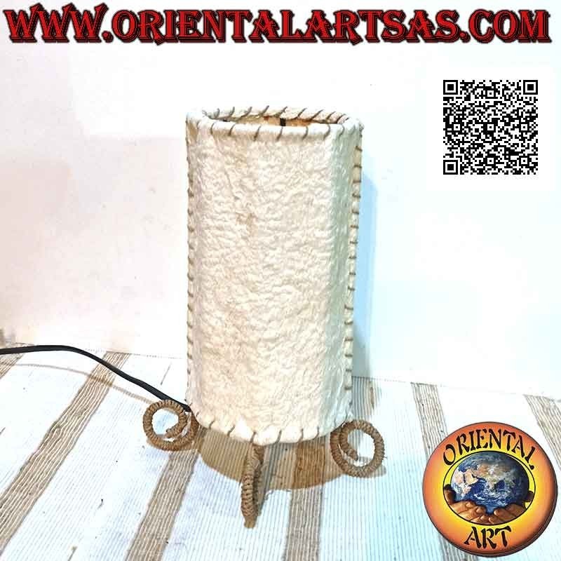 Lámpara de mesa étnica, "cilindro lineal" con base redonda de 25 cm en corteza de árbol