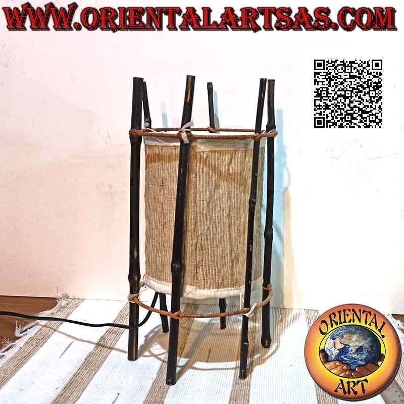Lampe de table ethnique, "cylindre linéaire" avec une base ronde en racine de bois de santal et structure en bambou de 35 cm