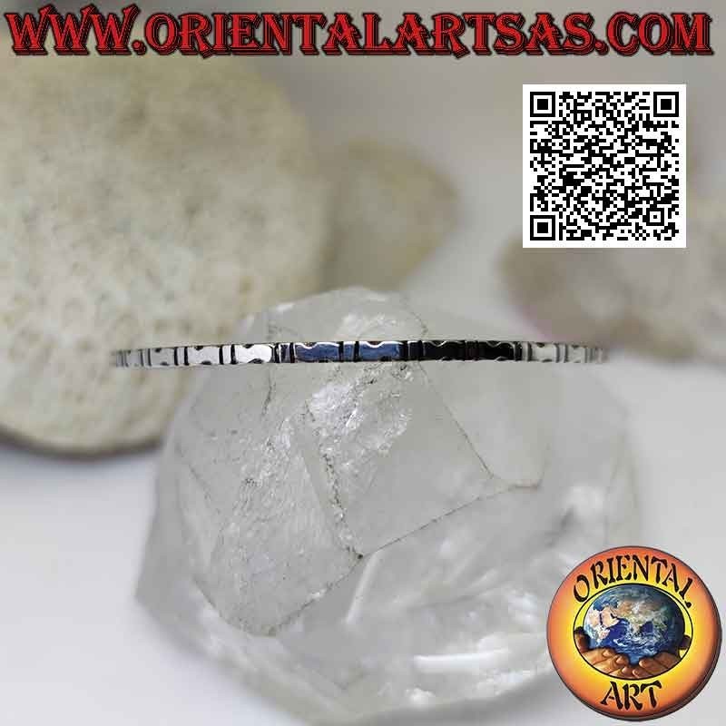 Pulsera rígida en anillo de plata 925 ‰ con ondas y segmentos alternados de 2 mm