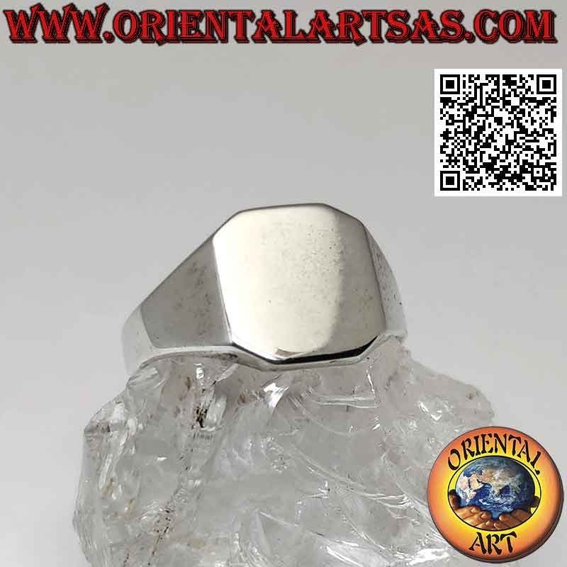 Anillo de plata lisa con chevalier rectangular redondeado