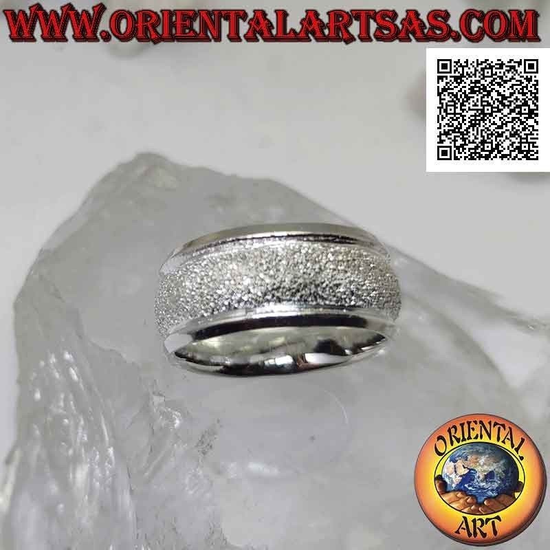Anello in argento a fascia bombata sabbiata "effetto brillante" da 10 mm (tempestato di microsfere)