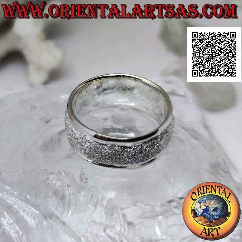 Anello in argento a fascia bombata sabbiata "effetto brillante" da 10 mm (tempestato di microsfere)