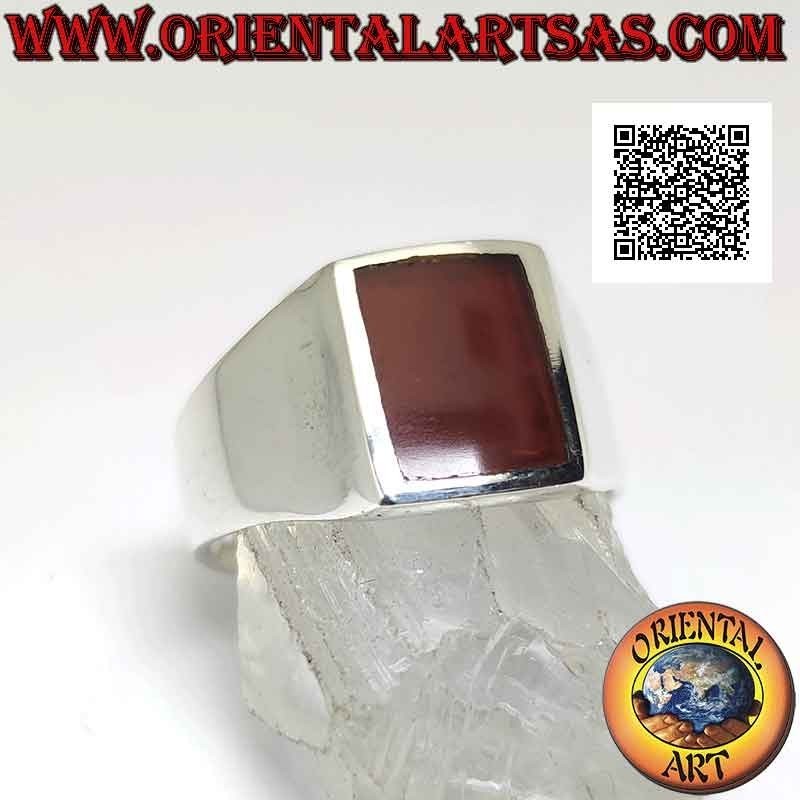 Silberring mit rechteckigem, randbündigem Karneol in glatter Fassung von 10 x 8 mm