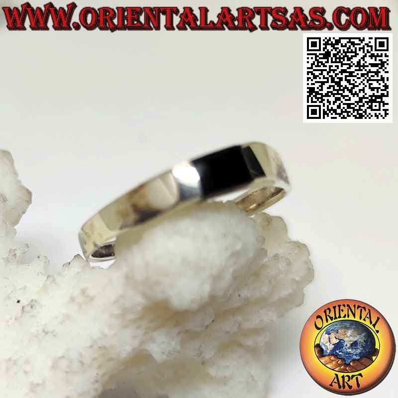 Smooth silver ring with small central rectangular onyx flush with the edge