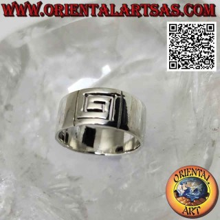 Silver band ring with central perforated squared spiral