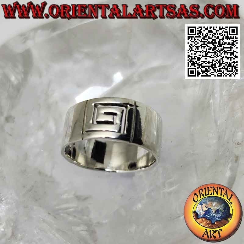 Silver band ring with central perforated squared spiral