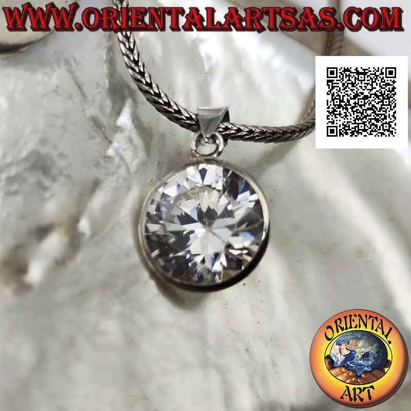 Pendentif en argent avec point lumineux de zircon rond entouré d'une bordure lisse de 12 mm