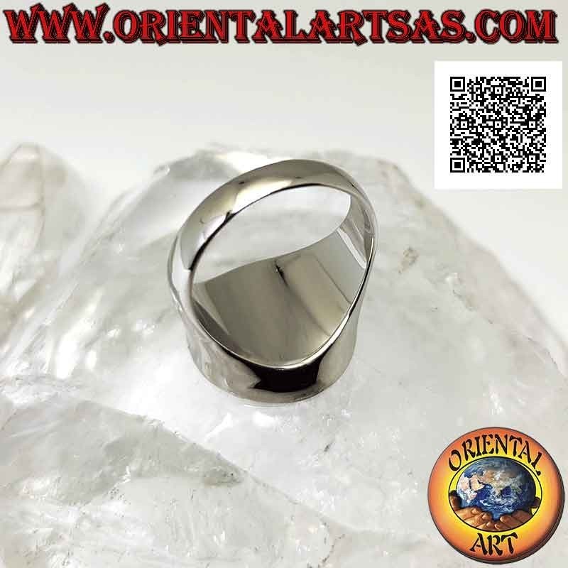 Silberring mit flachem rundem Onyx auf glattem Rahmen seitlich leicht konkav Ø 16 mm