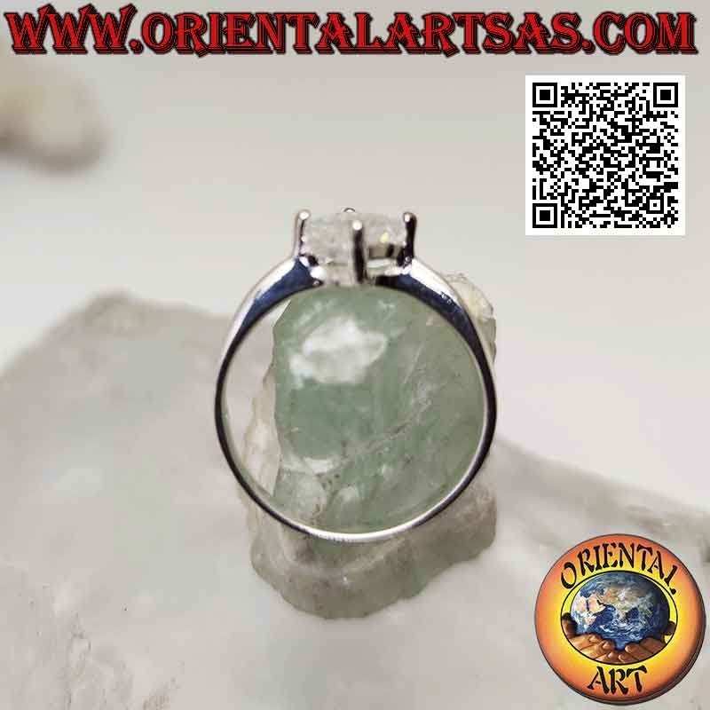 Bague en argent solitaire sertie de zircons rhomboïdaux carrés blancs