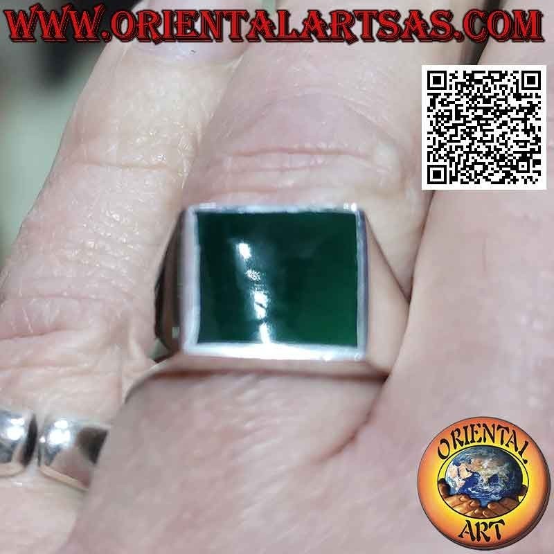Anello in argento liscio con agata verde quadrata a filo bordo 13x13 mm