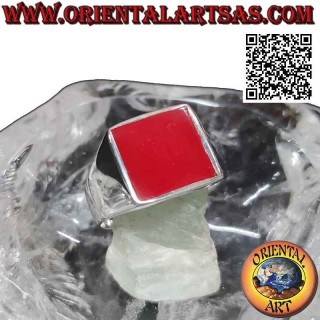 Smooth silver ring with square carnelian flush with edge 13x13 mm