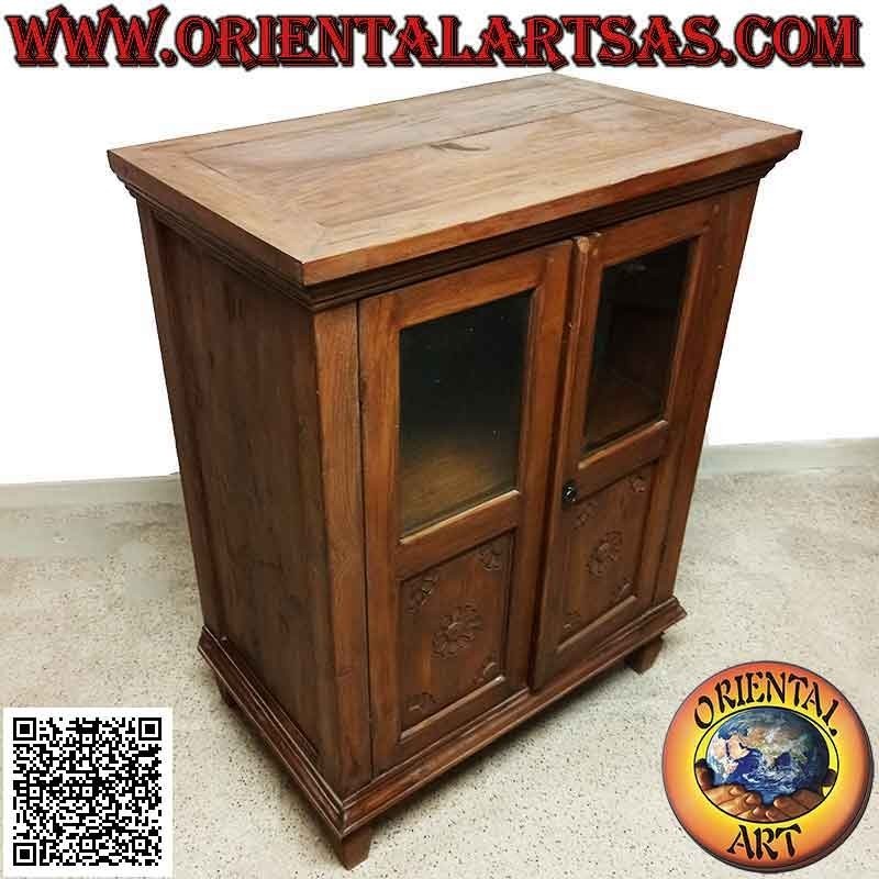 Vetrinetta profonda a due ante (metà vetro e metà legno) con decoro floreale  in legno di teak