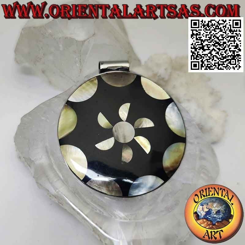 Pendentif médaillon rond en métal hypoallergénique avec mosaïque de nacre