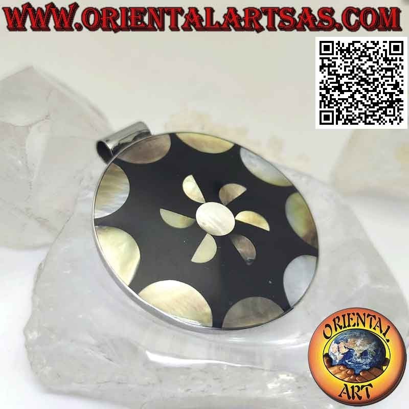 Colgante medallón redondo en metal hipoalergénico con mosaico de nácar
