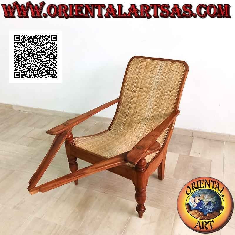 Fauteuil / chaise longue de style colonial ancien en bois de teck et paille de Vienne (tressage serré)