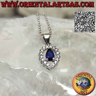 Colgante de plata con zafiro sintético en forma de lágrima engastado rodeado de una gran gota de circonitas blancas