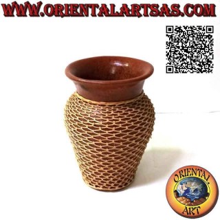 Jarrón Lombok tradicional en terracota y alambre de mimbre tejido a mano (20 cm y 15 cm ø)