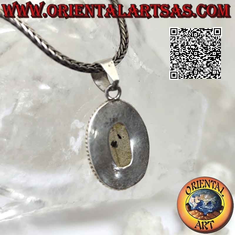 Pendentif en argent avec cabochon ovale en labradorite entouré d'un double tissage et d'une bande lisse