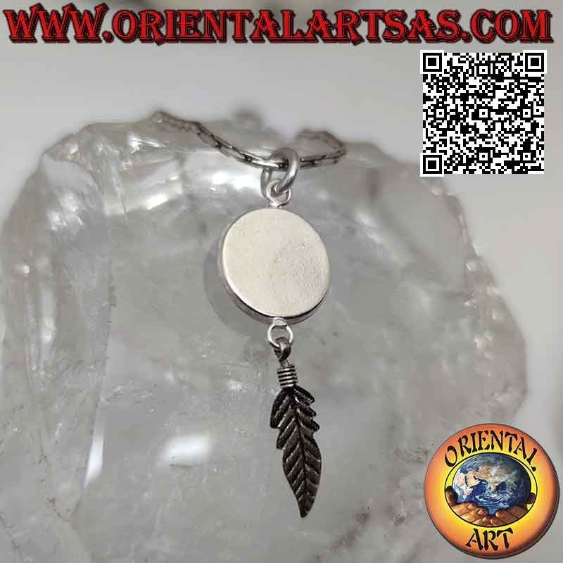 Colgante de plata, el ojo de Alá (amuleto contra el mal de ojo y la mala suerte) con colgante de pluma