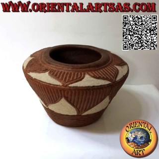 Vase traditionnel de Lombok avec décoration artisanale en terre cuite et fleur de sable (25 cm et 37 cm ø)